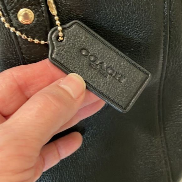 Coach Leather Tote Bag Mint Condition New Price! - Picture 8 of 13